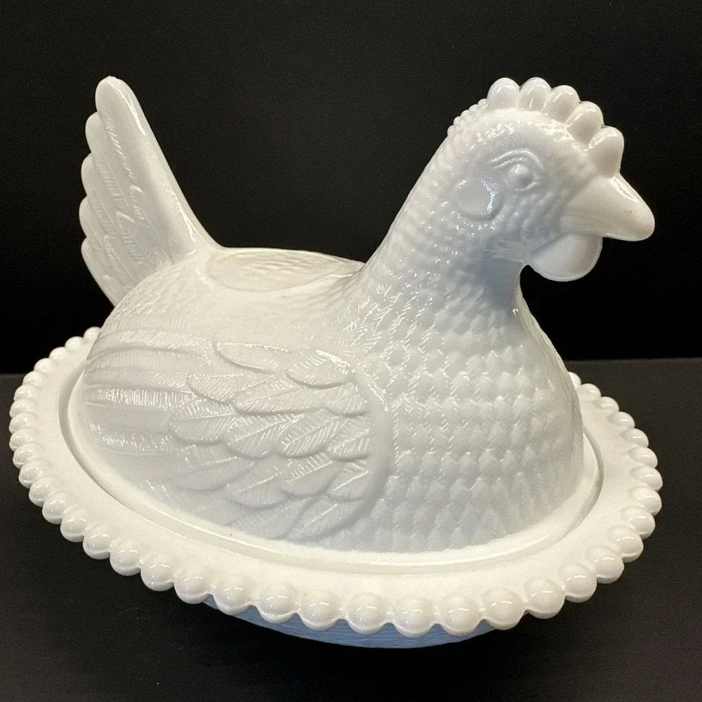 Indiana Glass Hen on a Nest 7